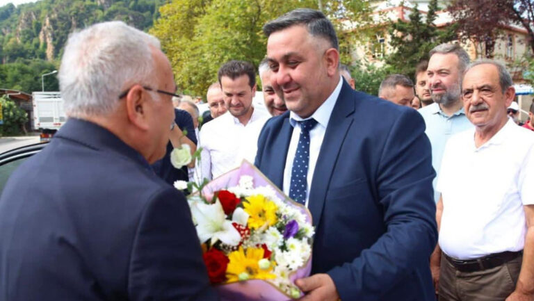 baskan gulerden sanayi esnafina mujde 7wdWCJU4