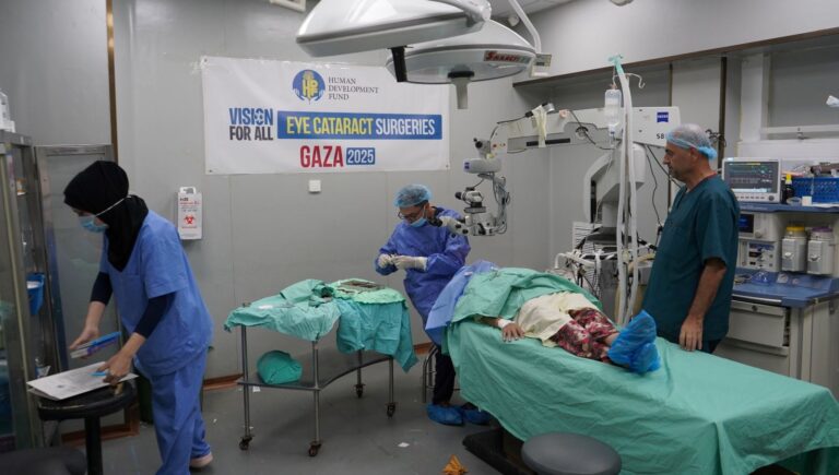 her seye ragmen gorev basindalar filistinli doktorlar ac ve bitkin qdpwfwXC