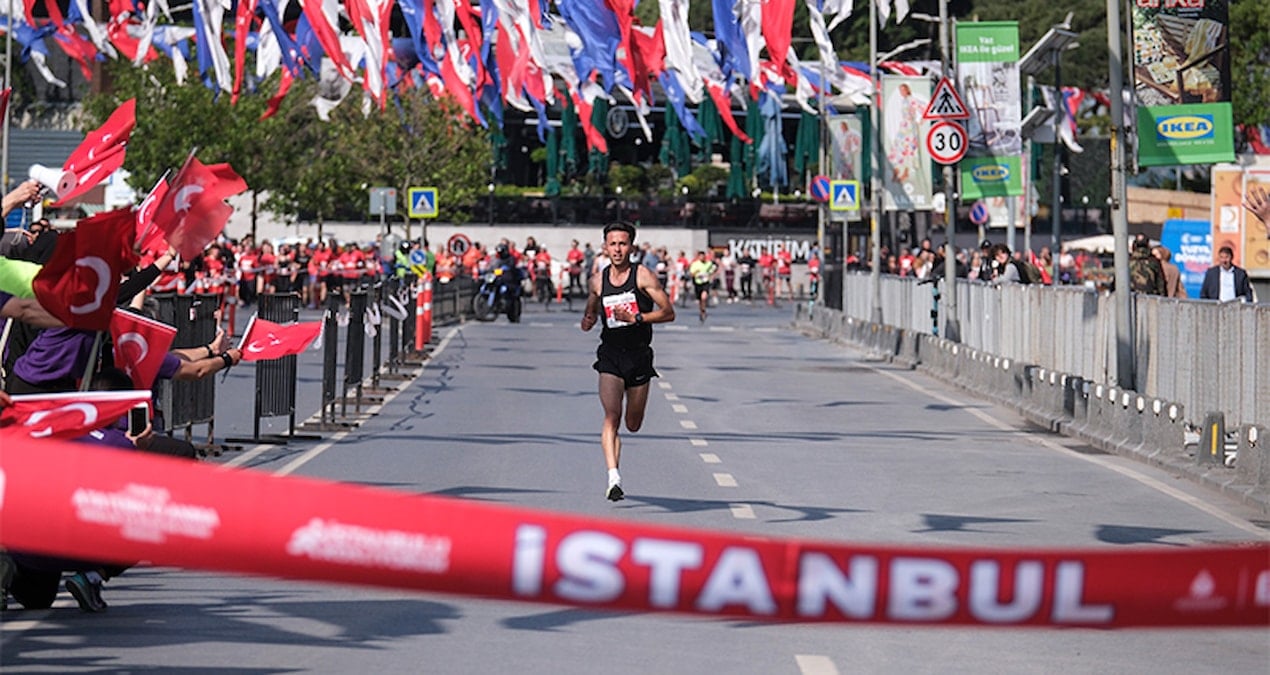 istanbulda bu yollar bugun 6 saat kapali 4Z4KzRZe