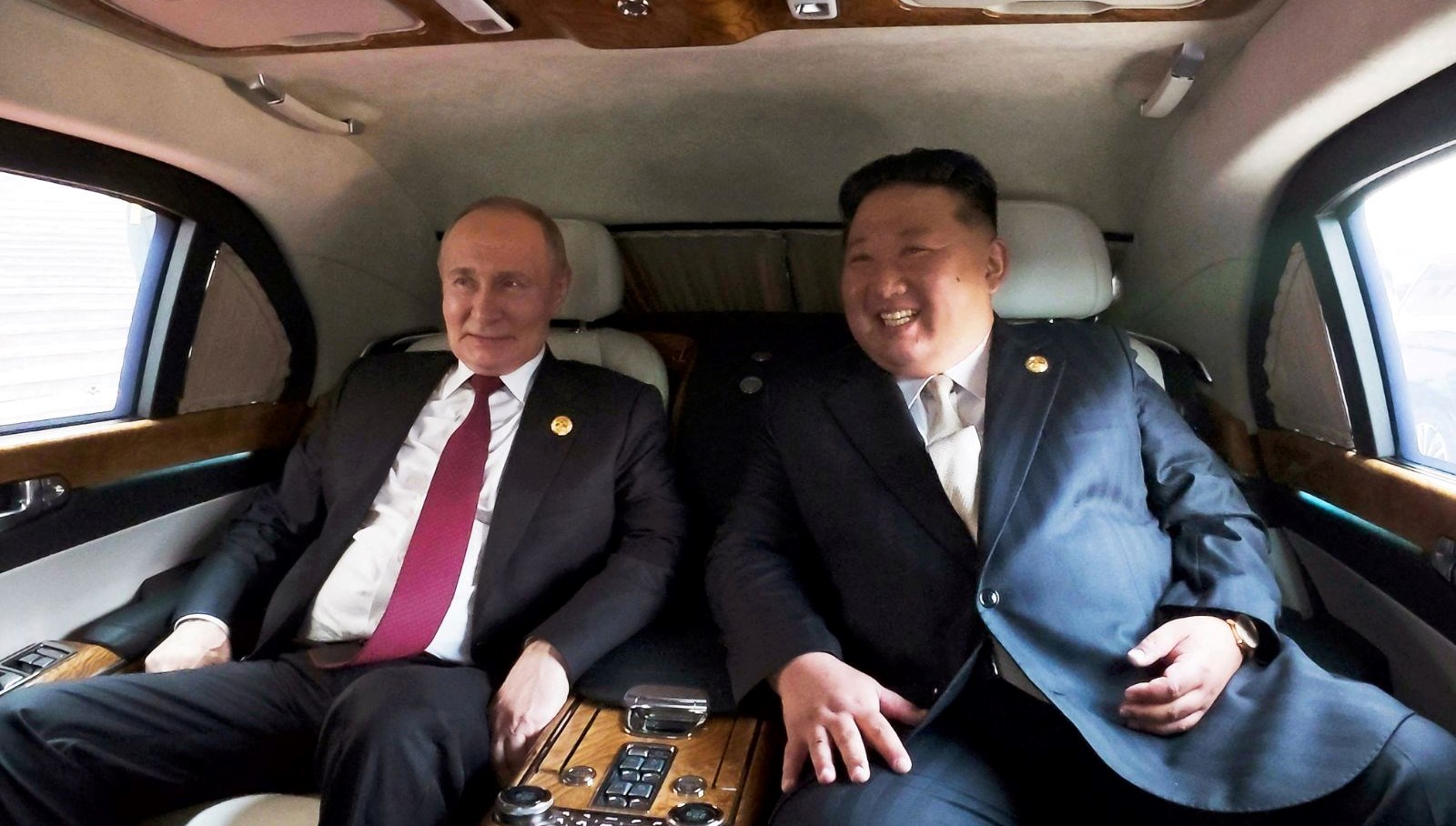 putinden kuzey koreye kurulus yil donumu tebrigi 4xcXKC4Y