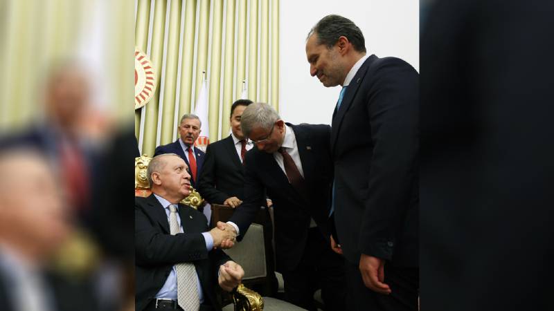 ahmet davutogludan fotograf elestirilerine yanit hic kimseye eyvallahim olmadi HZA53gvJ