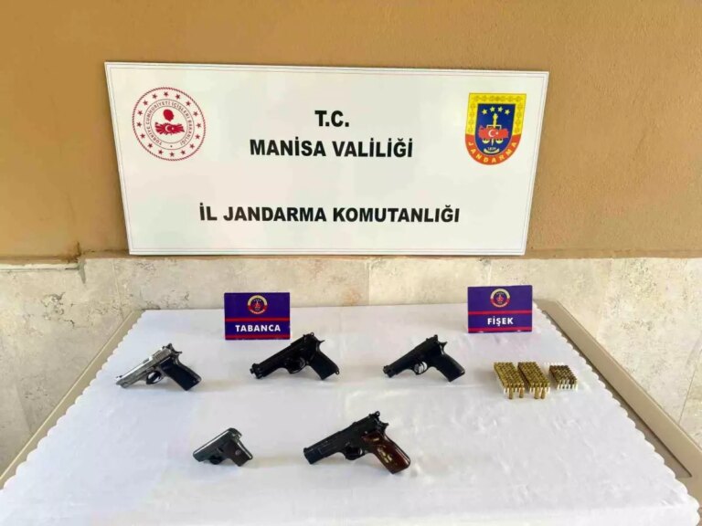 alasehirde silah kacakcisina operasyon 8d3aKvzX.jpg