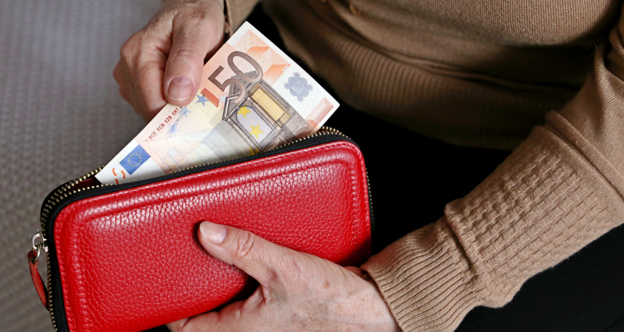 alman hukumetinden calisan emeklilere vergi muafiyeti 6gkjWk6a.jpg