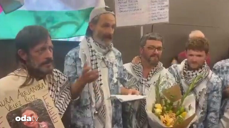 isvicreli aktivistlerden turkiyeye ovgu VwppI3R8