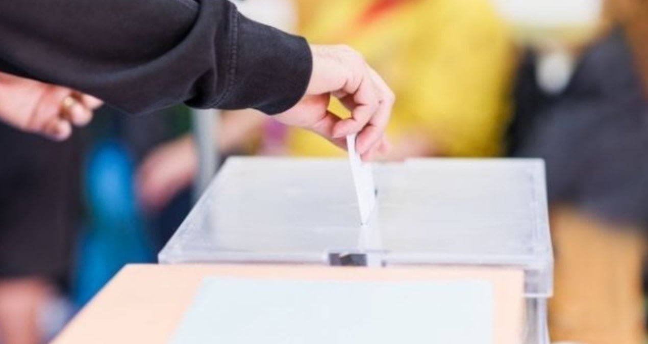 kuzey makedonyada halk yerel secim icin sandik basinda sw6AWee1.jpg