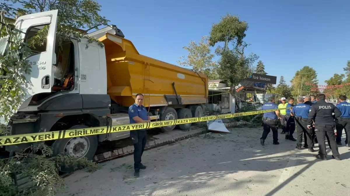 malatyada freni bosalan kamyon kazasi YpM4zWfV