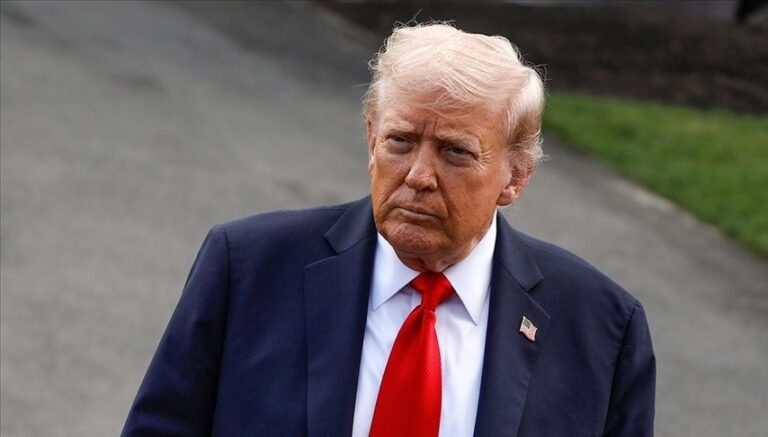 trump yonetimi isten cikarmalara basladidemokrat odakli olacak Hbv67bsi