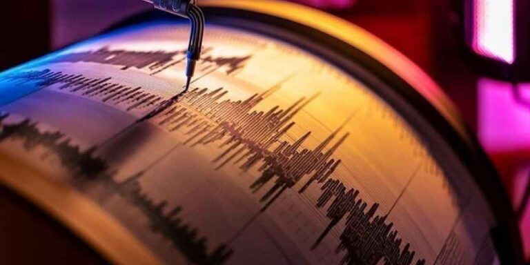 bati trakyada deprem AreYlFZu.jpg