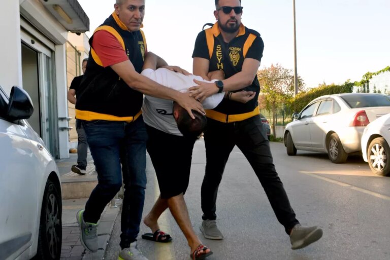 cocuga siddet uygulayan esnaf tutuklandi pIO99zMt.jpg