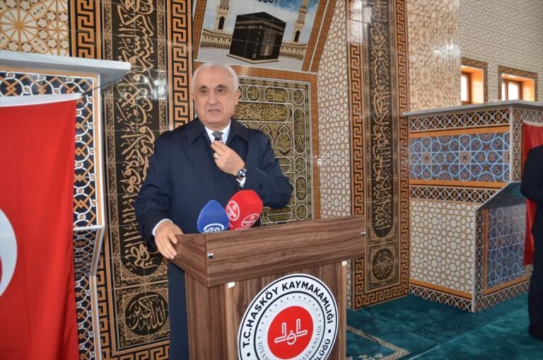 haskoyde-yeni-cami-acildi-FuHna9vm.jpg