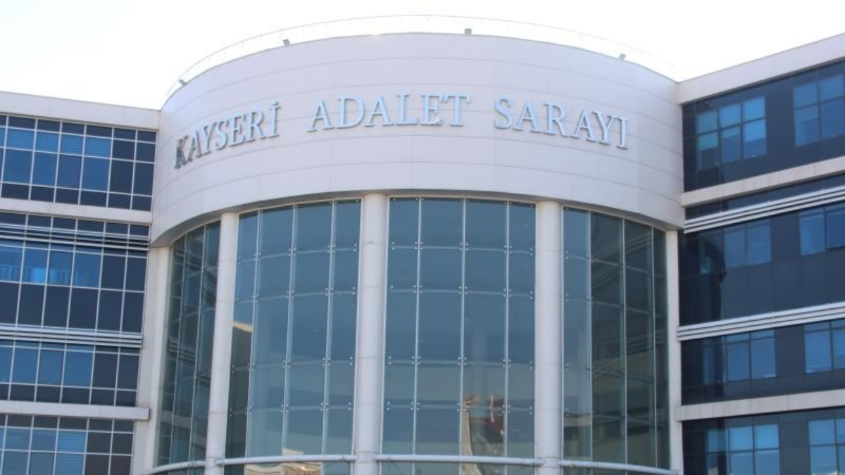 kayseride 14 yasindaki kiz cocugunu istismara 23 yil 9 ay hapis cezasi a9STcFVC.jpg