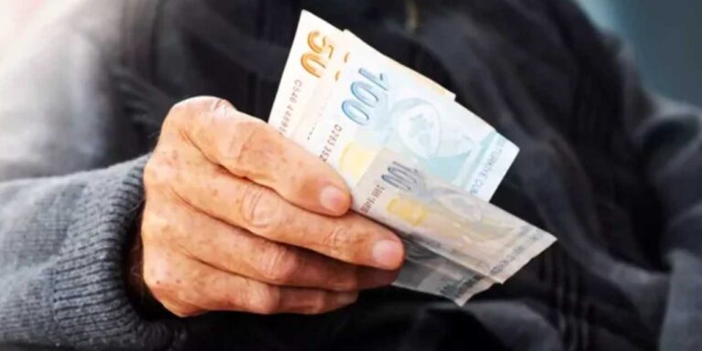 en-dusuk-emekli-maasinin-kac-lira-olacagini-acikladi-tersine-donecek-zam-oranini-anlatti-j987Qk7t.jpg