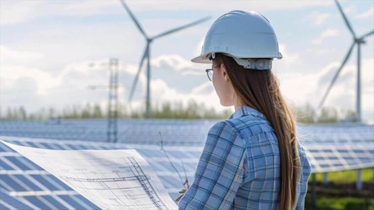 yenilenebilir-enerji-istihdami-hizi-yavasladi-HA87TuuO.jpg