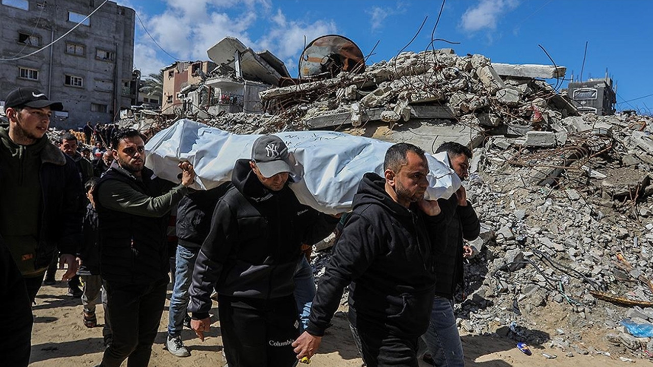 Gazze’de İsrail Saldırıları: Can Kaybı 72.562’ye Ulaştı