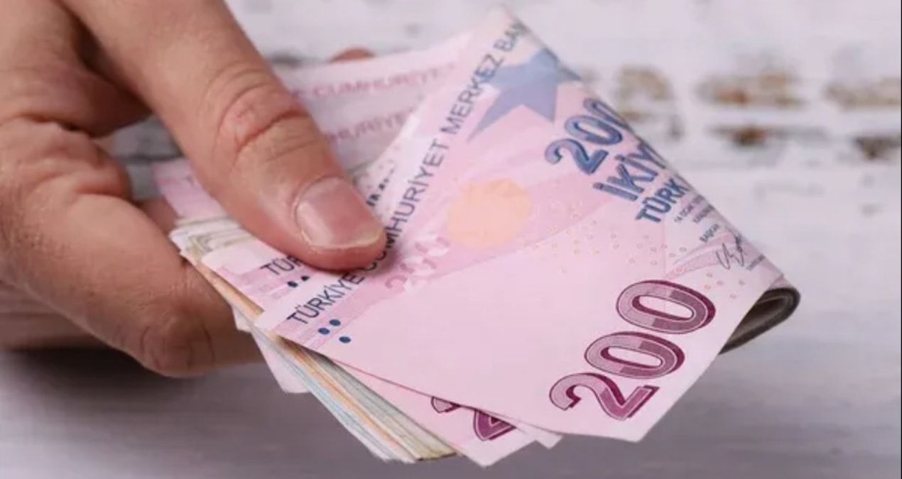 Akpden milyonlarca emeklinin kaderini degistirecek aciklama uepKisiZ