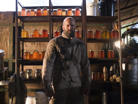 Arici olum kovani the bee keeper filminin konusu nedir oyunculari kimler Fmru4OVw