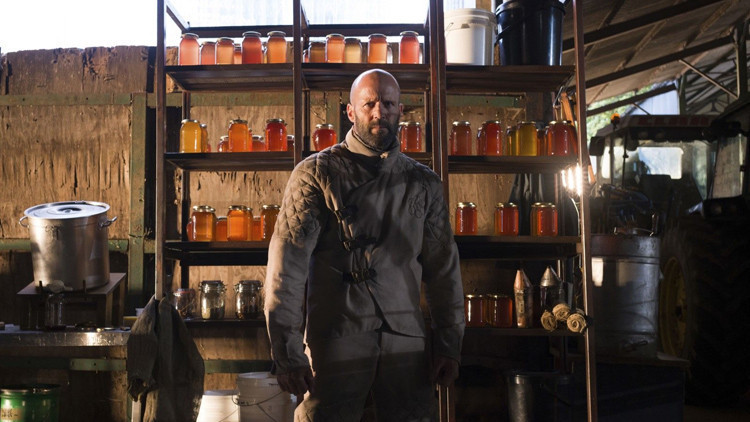 Arici olum kovani the bee keeper filminin konusu nedir oyunculari kimler Fmru4OVw